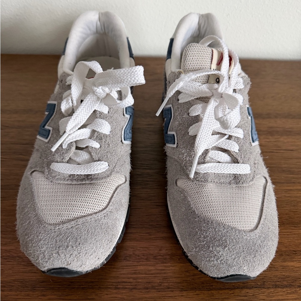 New Balance 996 Sneakers